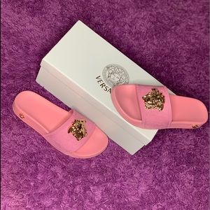 Medusa Versace Slides